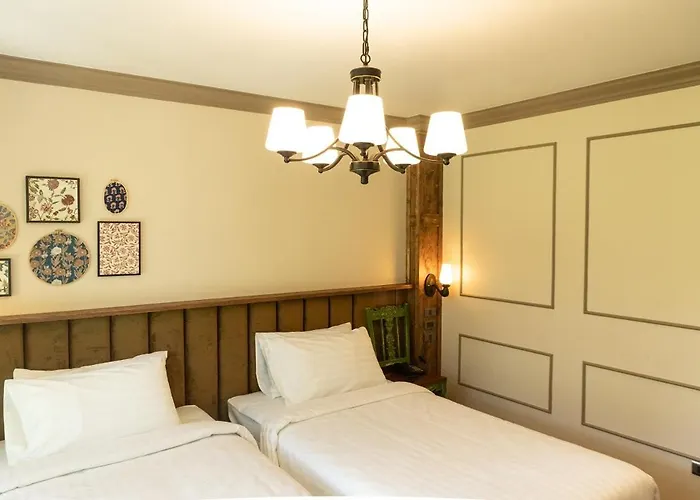 Tints Of Blue Hotel 3*