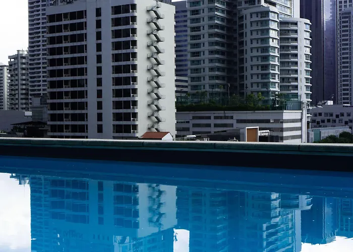 Tints Of Blue Hotel