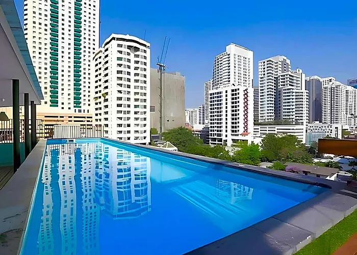 Hotel Tints Of Blue Bangkok